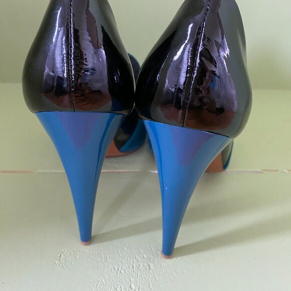 Charles Jourdan suede leather high heel shoes - Picture 4 of 9